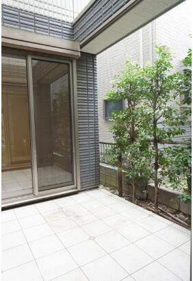 目白２丁目マンション（ワンフロア１世帯） １階メイン画像